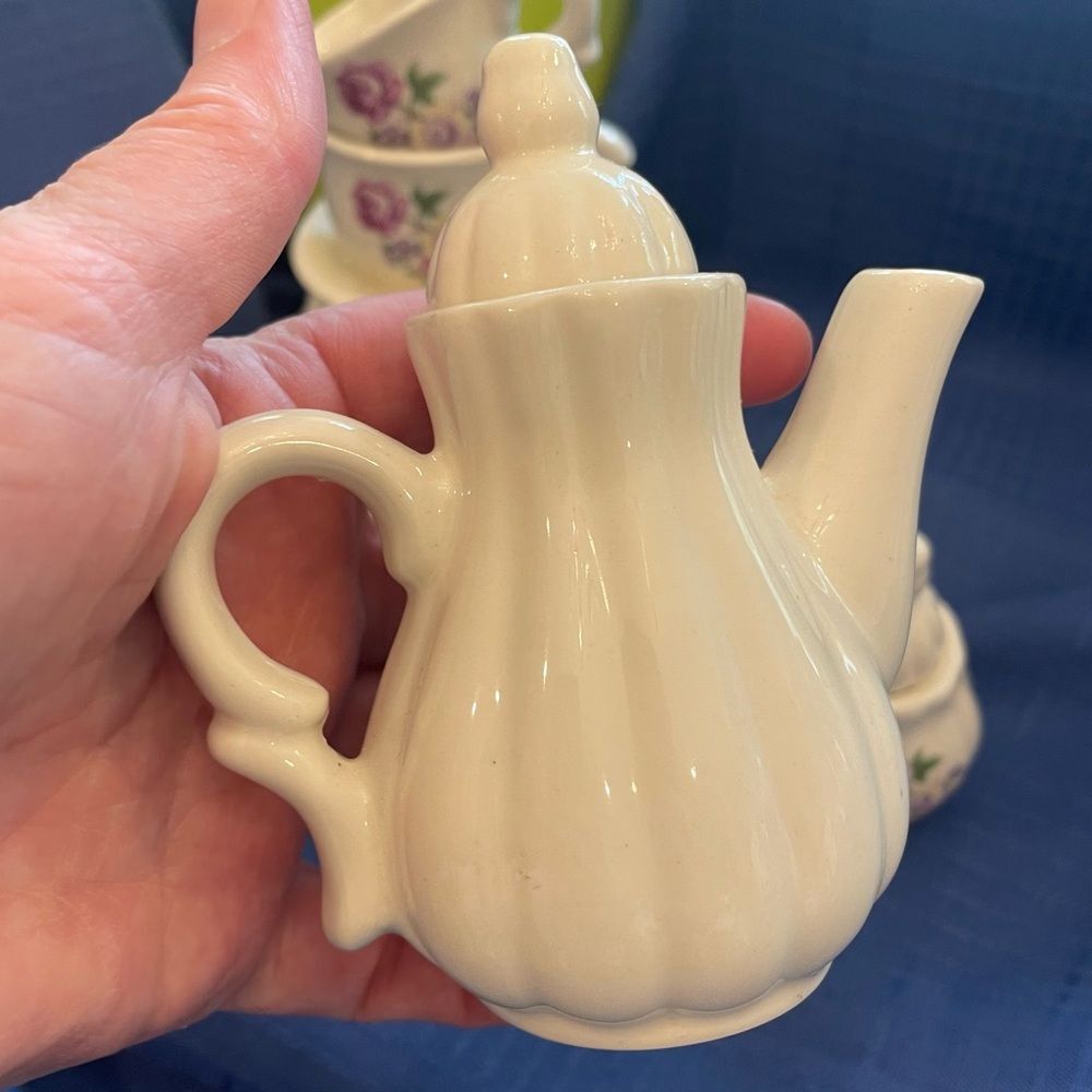 Miniature Tea Set Floral 15 pc Vintage Porcelain - Picture 2 of 6